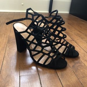 Express cages black heel